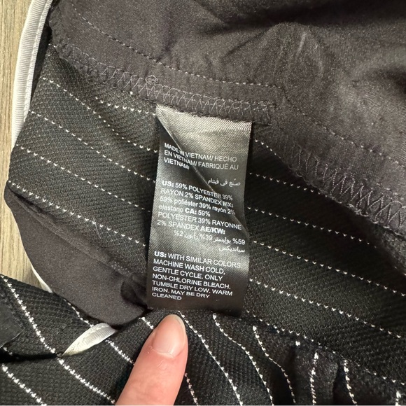 WHBM Pinstripe Shorts - Picture 8 of 9